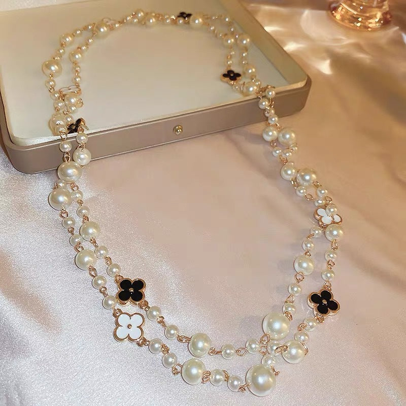 Women's Pearl Sweater Chain Necklace