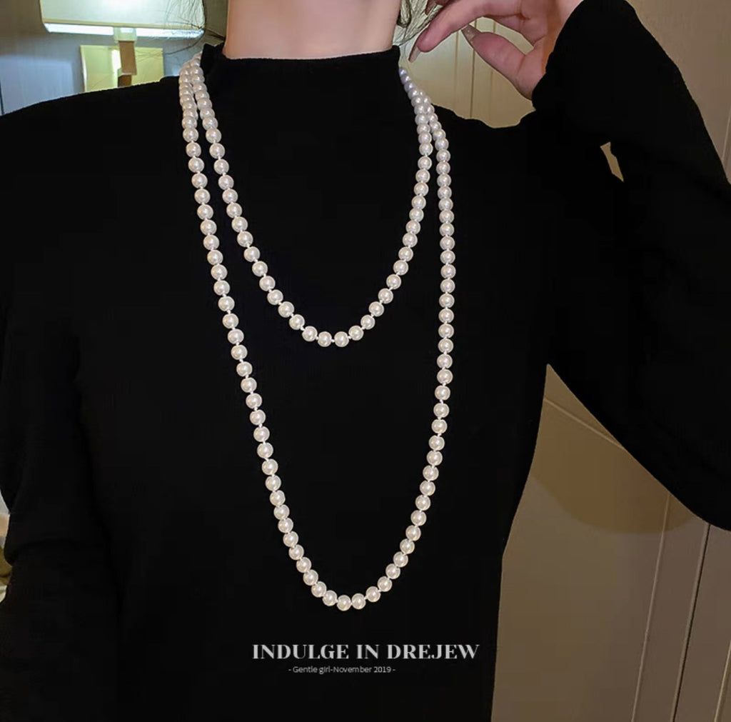 Shijiazu stacked with long pearl necklace women's light luxury temperament sweater chain Joker high sense autumn and winter necklace