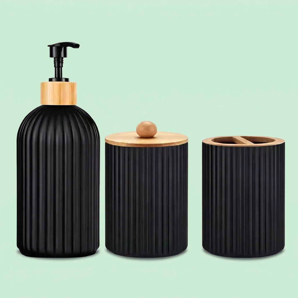 A Set of Wash Bottles in Either Household or Hotel Style, with Complete Hygiene Facilities.